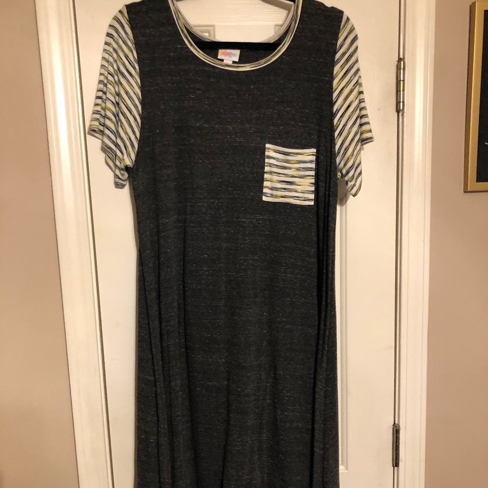 LULAROE XL Carly